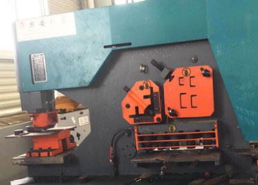 Mesin Cutting and Punching